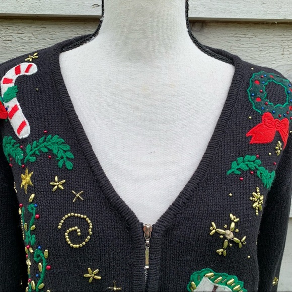 Vintage Black Beaded Felt Appliqué Crochet V-Neck Zip Front Long Sleeve Sweater - Picture 6 of 16